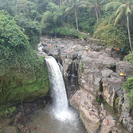 Neny'S Homestay Saba ภายนอก รูปภาพ