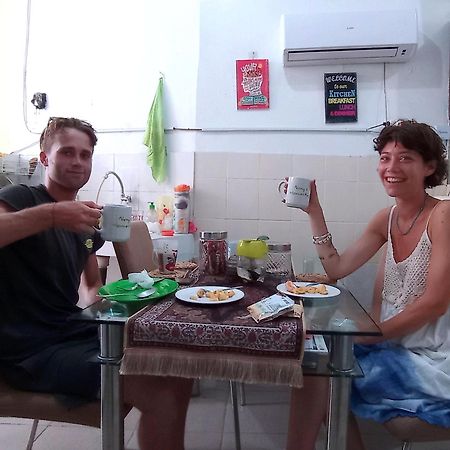 Neny'S Homestay Saba ภายนอก รูปภาพ